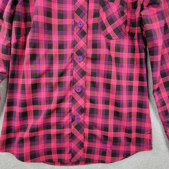 Under Armour Women's Semi-Fitted Plaid Long Sleeve Button Up Shirt - Picture 4 of 10